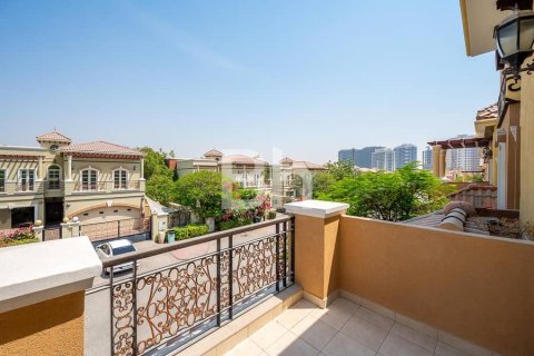 تاون هاوس في Dubai Sports City, دبي 3 غرف نوم, 242 م² رقم 24823 - صورة 8