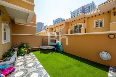 تاون هاوس في Dubai Sports City, دبي 3 غرف نوم, 242 م² رقم 24823 - صورة 5