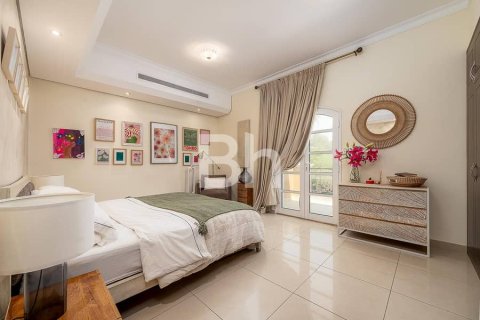 تاون هاوس في Dubai Sports City, دبي 3 غرف نوم, 242 م² رقم 24823 - صورة 14