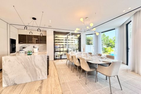 Купить виллу в Garden Homes, Пальма Джумейра, Дубай: 5 спален, 632м², № 134951 - фото 13