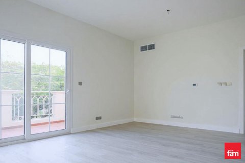 Villa en Dubai, 3 dormitorios, 488.2 m², № 50758 - foto 3