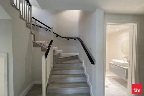 Villa en Dubai, 3 dormitorios, 488.2 m², № 50758 - foto 12