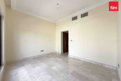 Villa in Dubai 6 bedrooms, 632.3 sq.m. № 50751 - photo 8