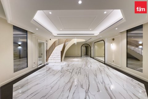 Villa in Al Wasl, Dubai 7 bedrooms, 1393.5 sq.m. № 10043 - photo 4