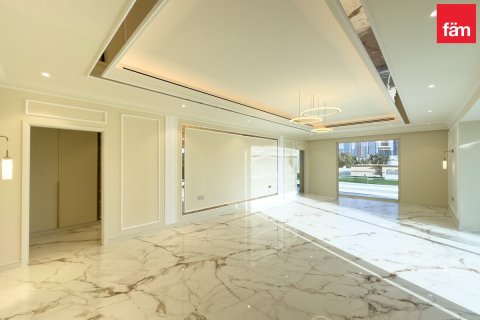 Villa in Al Wasl, Dubai 7 bedrooms, 1393.5 sq.m. № 10043 - photo 13