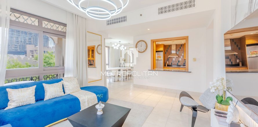 Квартира в Yansoon, Old Town, Дубай, 2 спальни, 141м², № 72857