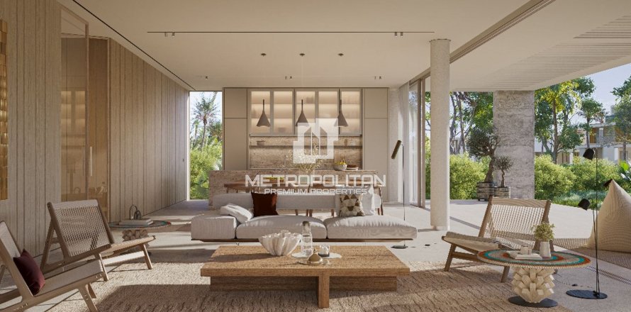 Villa in Deira, Dubai 4 bedrooms, 615 sq.m. № 72863