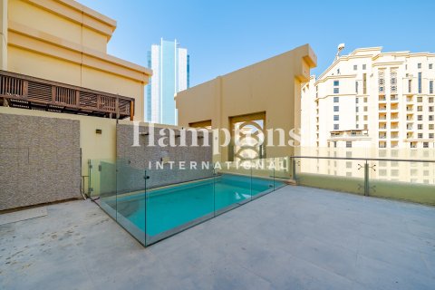 Duplex in Jumeirah Beach Residence, Dubai 5 bedrooms, 585.91971137 sq.m. № 72111 - photo 9