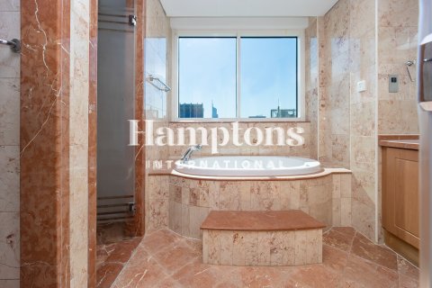 Apartment in Jumeirah Lake Towers, Dubai 5 bedrooms, 514.68262000 sq.m. № 72108 - photo 15