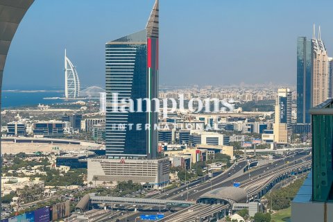 Apartment in Jumeirah Lake Towers, Dubai 5 bedrooms, 514.68262000 sq.m. № 72108 - photo 9