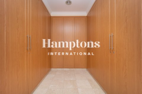 Apartment in Jumeirah Lake Towers, Dubai 5 bedrooms, 514.68262000 sq.m. № 72108 - photo 13