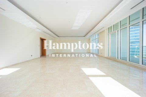 Apartment in Jumeirah Lake Towers, Dubai 5 bedrooms, 514.68262000 sq.m. № 72108 - photo 27