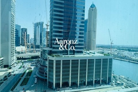 Снять в аренду офис в Бизнес-Бэе, Дубай: 61м², № 111536 - фото 3