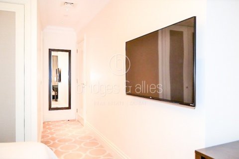 Apartment in Downtown Dubai (Downtown Burj Dubai), Dubai 1 bedroom, 84.1 sq.m. № 47311 - photo 12