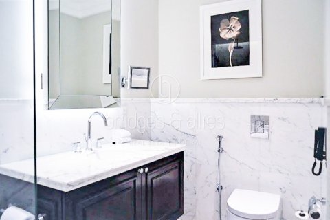 Apartment in Downtown Dubai (Downtown Burj Dubai), Dubai 1 bedroom, 84.1 sq.m. № 47311 - photo 15