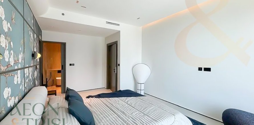 Квартира в Бизнес-Бэе, Дубай, 2 спальни, 204м², № 60710