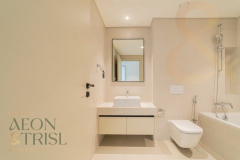 Appartement à EMAAR Beachfront, Dubai Harbour, Dubai, 1 chambre, 69 m², № 60711 - photo 1