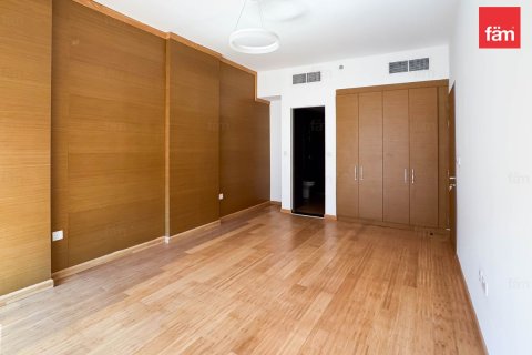 Apartment in Dubai 2 bedrooms, 101.3 sq.m. № 41152 - photo 7