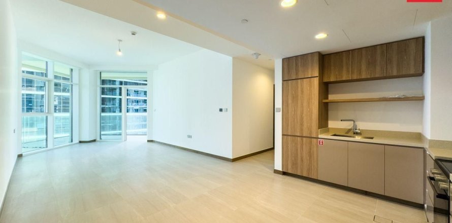 Квартира в Бизнес-Бэе, Дубай, 2 спальни, 102.2м², № 41144