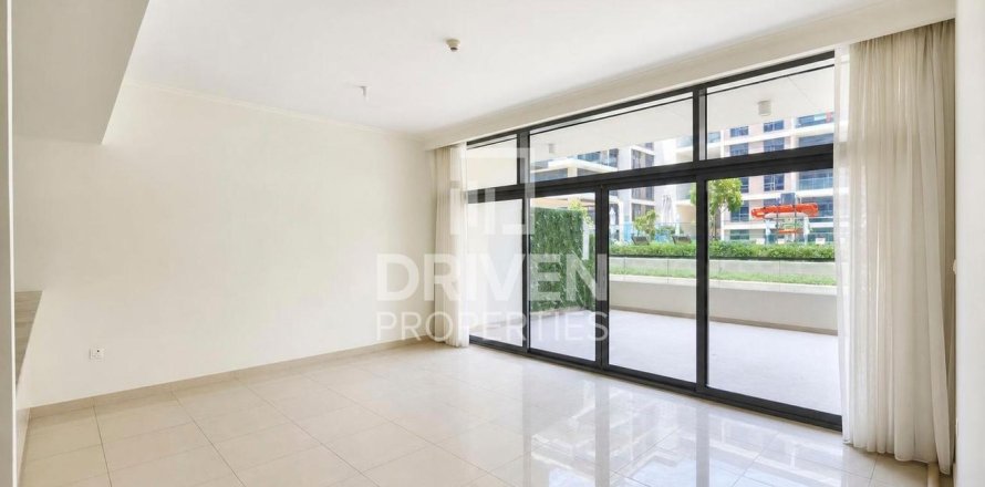 Appartement à Park Heights, Dubai Hills Estate, Dubai, 2 chambres, 160.16 m², № 128970