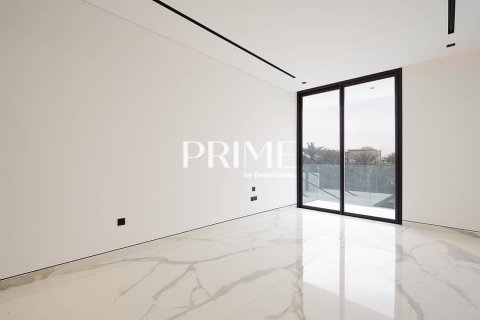 Villa in Al Mizhar, Dubai 6 bedrooms, 1858 sq.m. № 21144 - photo 30
