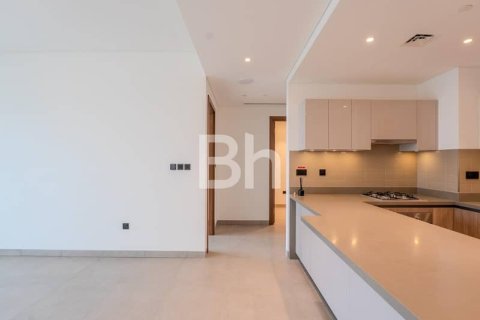 Снять в аренду квартиру в Дубае: 1 спальня, 85м², № 21145 - фото 2