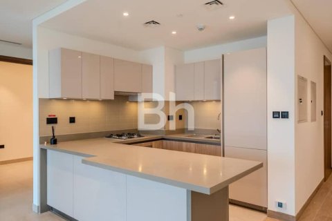 Снять в аренду квартиру в Дубае: 1 спальня, 85м², № 21145 - фото 1