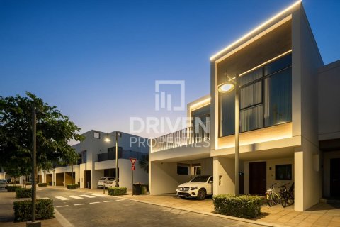 Villa in Bliss, Arabian Ranches 3, Dubai 4 bedrooms, 177.54 sq.m. № 142681 - photo 26