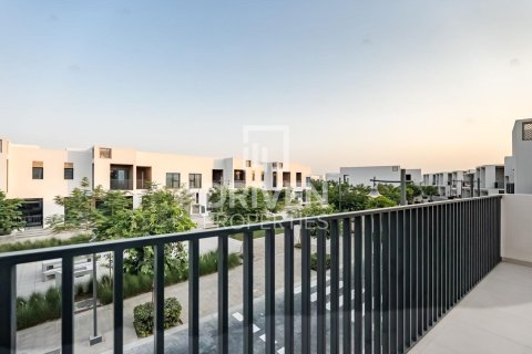 Villa in Bliss, Arabian Ranches 3, Dubai 4 bedrooms, 177.54 sq.m. № 142681 - photo 28