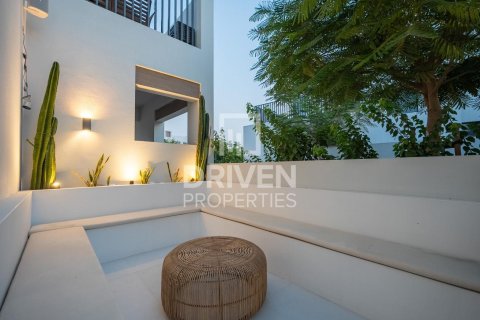 Villa in Bliss, Arabian Ranches 3, Dubai 4 bedrooms, 177.54 sq.m. № 142681 - photo 24