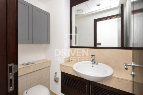 Appartement à The Residences, Downtown Dubai (Downtown Burj Dubai), Dubai, 1 chambre, 84.17 m², № 142688 - photo 10