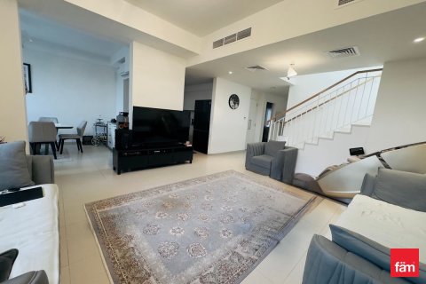 Villa in Dubai Hills Estate, Dubai 3 bedrooms, 194.5 sq.m. № 77011 - photo 8