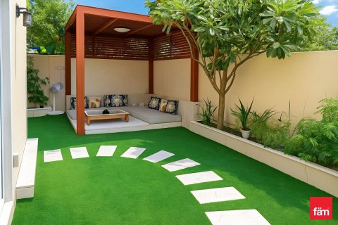 فيلا في دبي 4 غرف نوم, 229.9 م² رقم 77007 - صورة 3