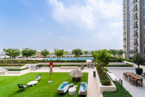 Appartement à Dubai, 2 chambres, 69 m², № 100354