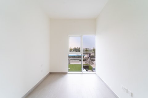 Appartement à Dubai, 2 chambres, 69 m², № 100354 - photo 7