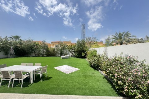 Villa à Jumeirah Islands, Dubai, 5 chambres, 800 m², № 100355 - photo 27