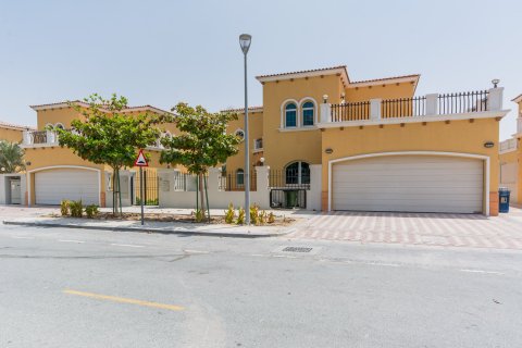 Villa en Jumeirah Islands, Dubai, 5 dormitorios, 800 m², № 100355 - foto 23