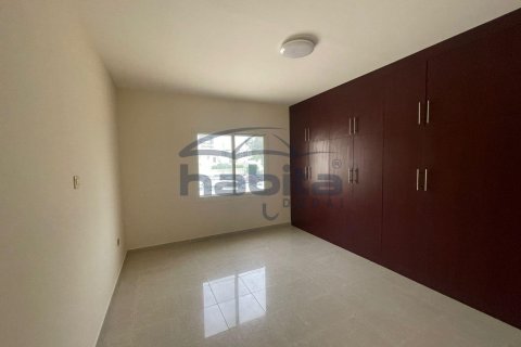 Villa à Jumeirah, Dubai, 5 chambres, 371.1 m², № 7686 - photo 16
