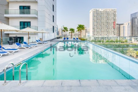 Appartement à SOL Bay, Business Bay, Dubai, 1 chambre, 125.8 m², № 7699 - photo 1