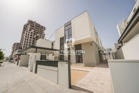 Villa à Murooj Al Furjan, Al Furjan, Dubai, 4 chambres, 279 m², № 15278 - photo 1