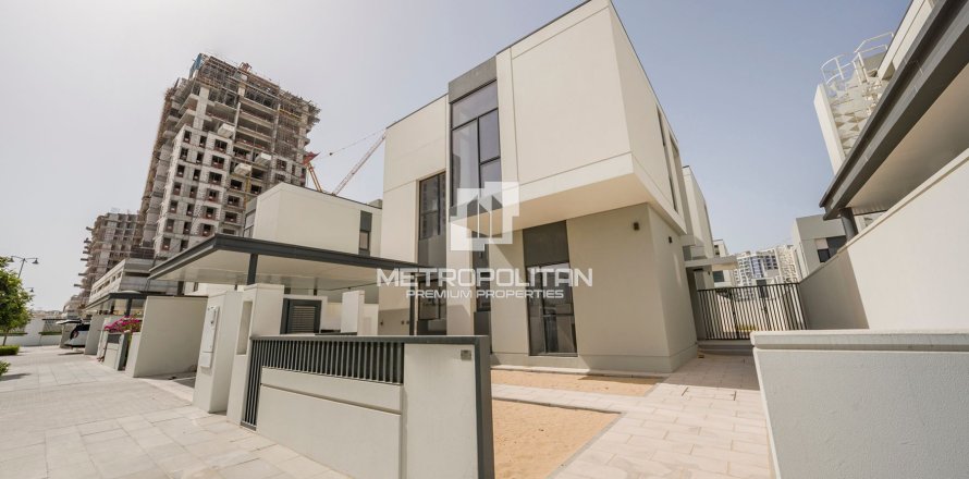 Villa à Murooj Al Furjan, Al Furjan, Dubai, 4 chambres, 279 m², № 15278