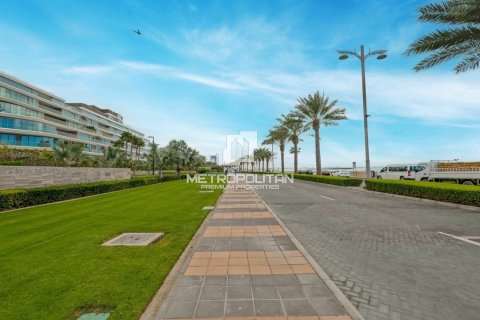 Снять в аренду квартиру в Seven Palm, Пальма Джумейра, Дубай: 1 спальня, 66м², № 15289 - фото 13