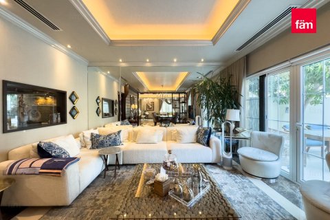 فيلا في دبي 5 غرف نوم , 947 م² رقم 53201 - صورة 5