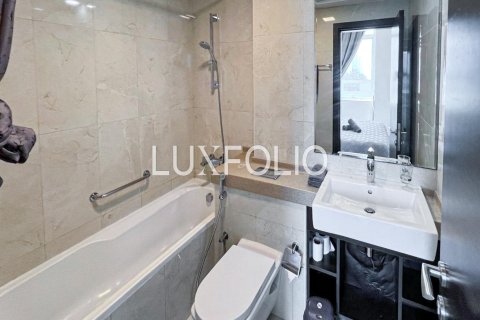 Apartment in Dubai Marina, Dubai 1 bedroom, 75 sq.m. № 46126 - photo 12