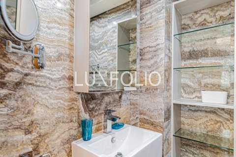Apartment in Dubai Marina, Dubai 2 bedrooms, 117 sq.m. № 46129 - photo 13