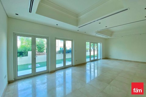 Villa in Al Furjan, Dubai 4 bedrooms, 600 sq.m. № 9781 - photo 10