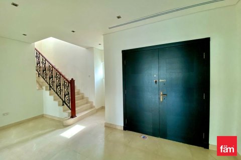 Villa in Al Furjan, Dubai 4 bedrooms, 600 sq.m. № 9781 - photo 25