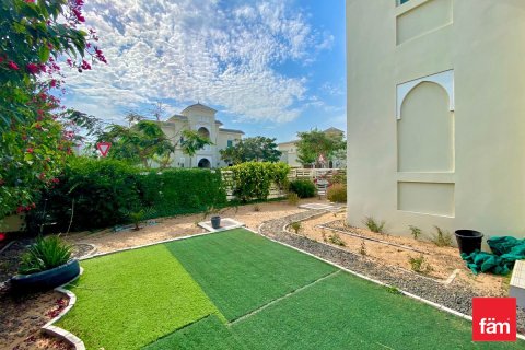 Villa in Al Furjan, Dubai 4 bedrooms, 600 sq.m. № 9781 - photo 12
