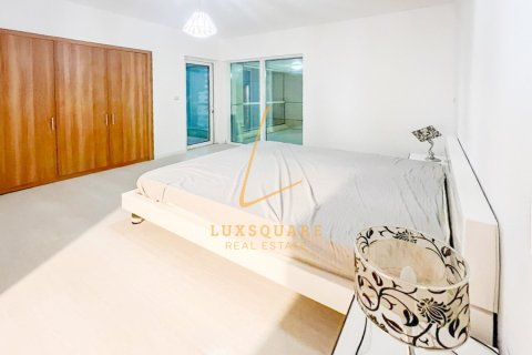 Снять в аренду квартиру в Sulafa Tower, Дубай Марина, Дубай: 1 спальня, 68м², № 90729 - фото 3