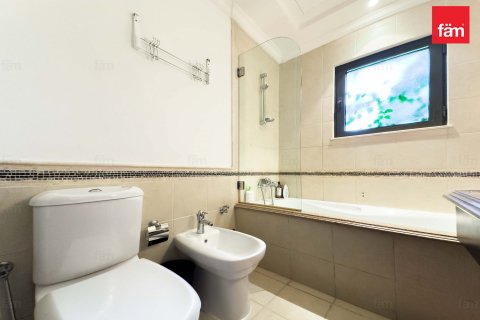 Villa en Palm Jumeirah, Dubai, 4 dormitorios, 470 m², № 23064 - foto 15